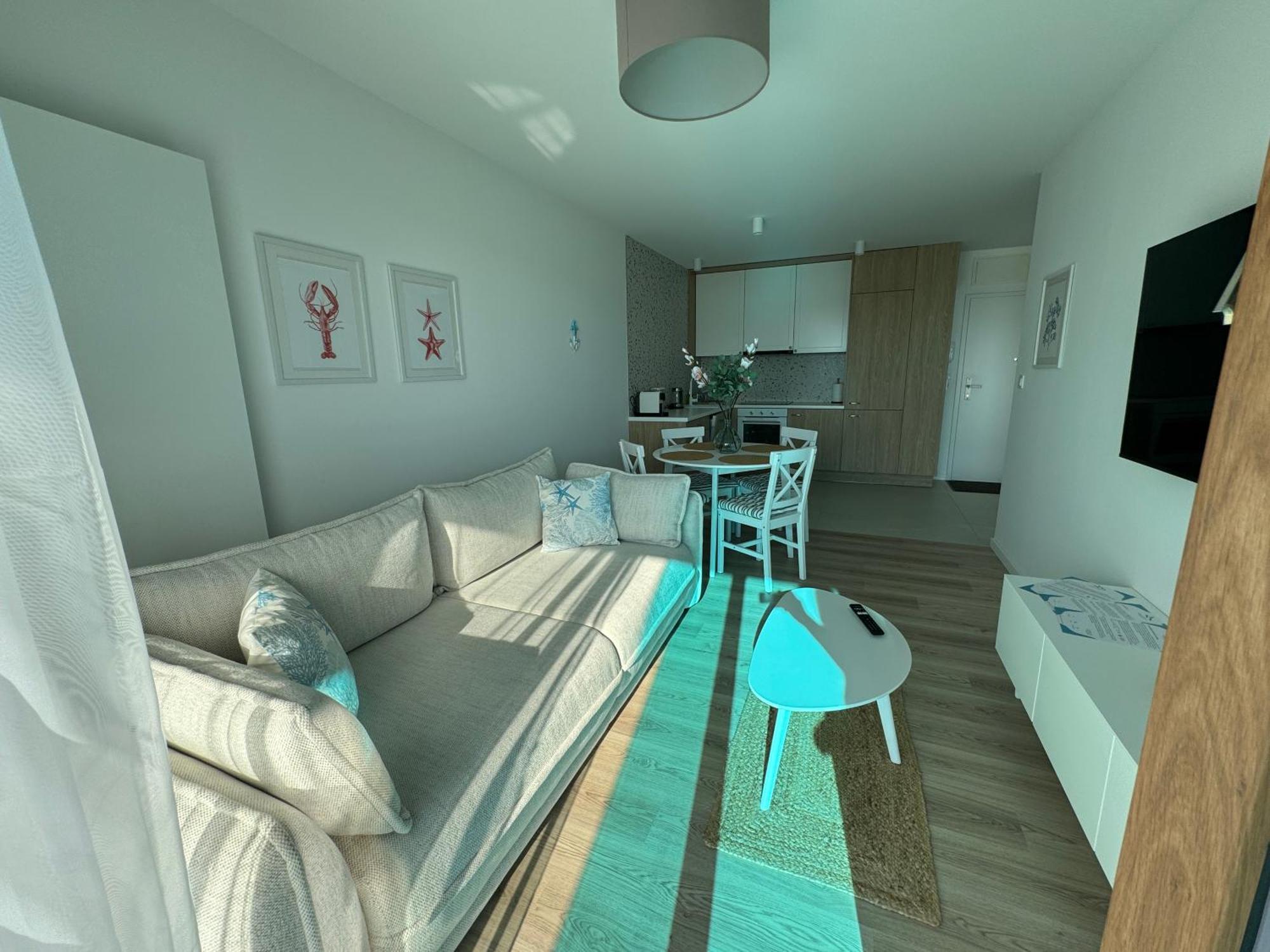4Summer Kolobrzeg Apartamenty White Blue Sauna & Fitness & Parking 100 Metrow Do Pieknej Szerokiej Piaszczystej Plazy, Wspanialy Widok Z Duzego Tarasu! 100 Meter Zu Einem Schoenen Breiten Sandstrand, Herrliche Aussicht Von Einer Grossen Terrasse! Exteriér fotografie